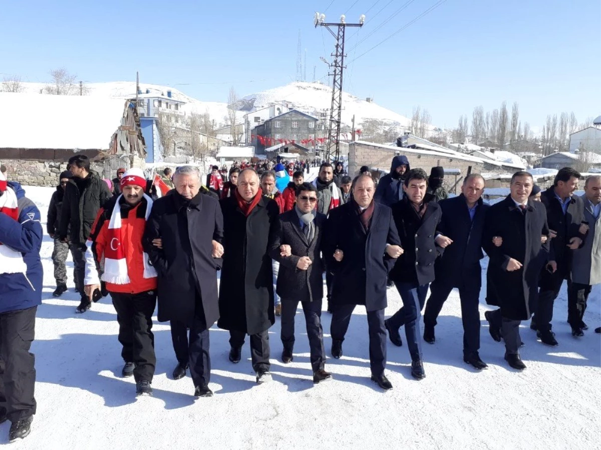 MHP Milletvekillerinden MHP Erzurum İl Başkanı Karataş\'a ziyaret