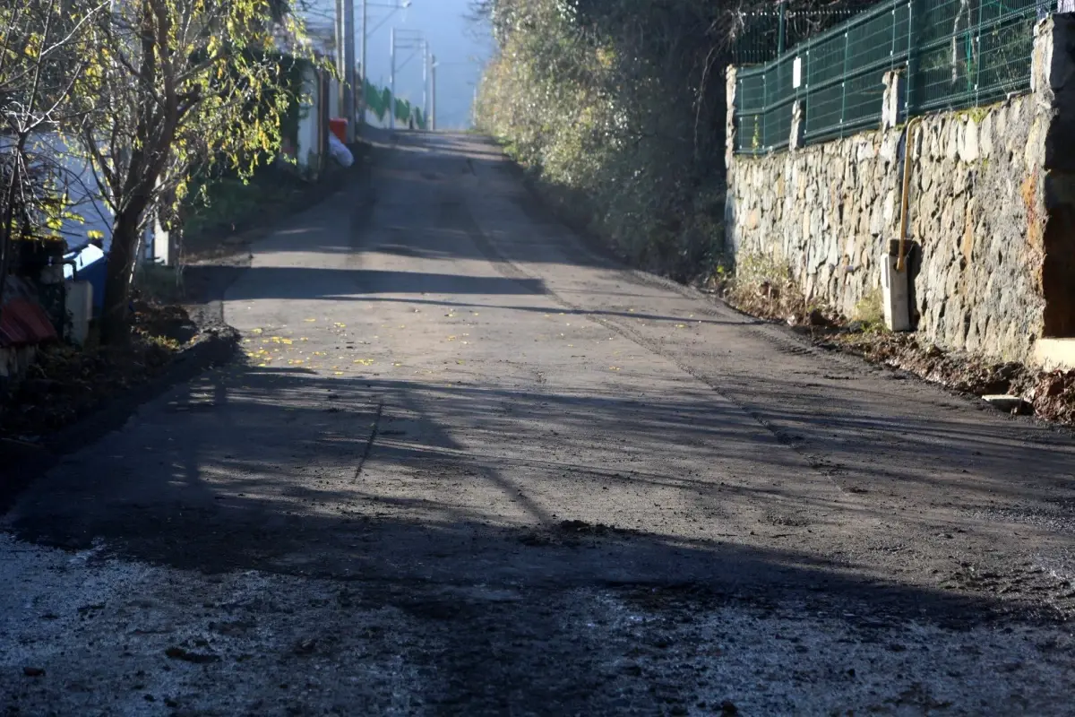 Sapanca Belediyesi, Asfalt Kırıklarını Değerlendiriyor