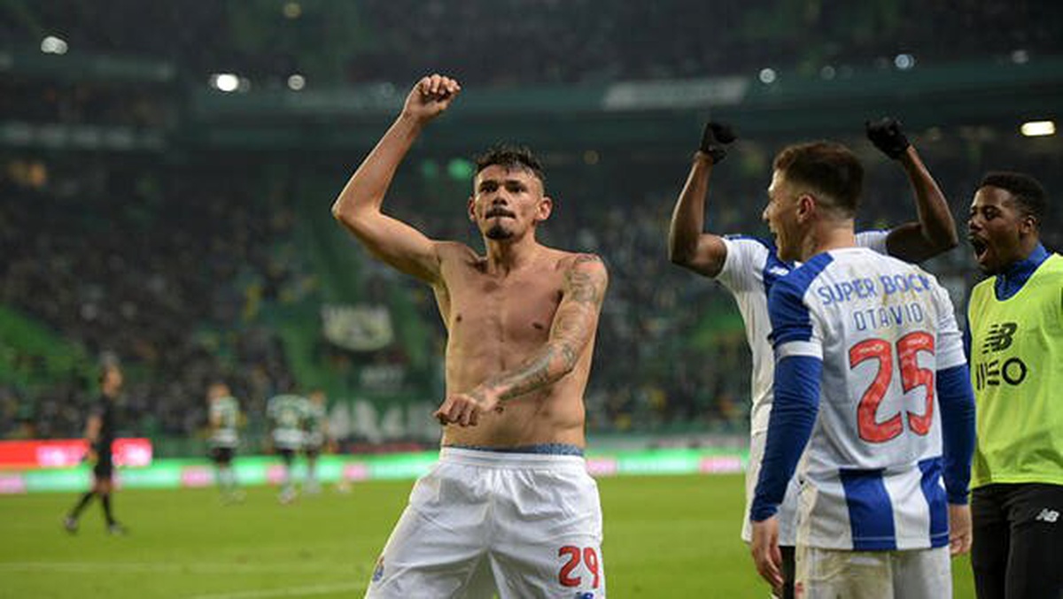 Sporting Lizbon, Portekiz liginde Porto\'ya kaybetti