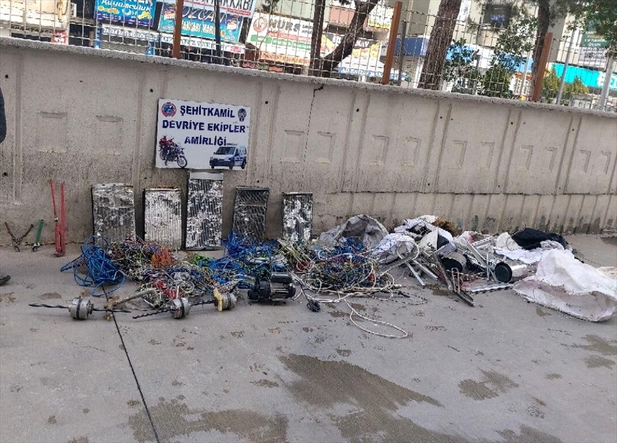Tesisat malzemelerini çalarken yakalanan zanlı adliyeye sevk edildi