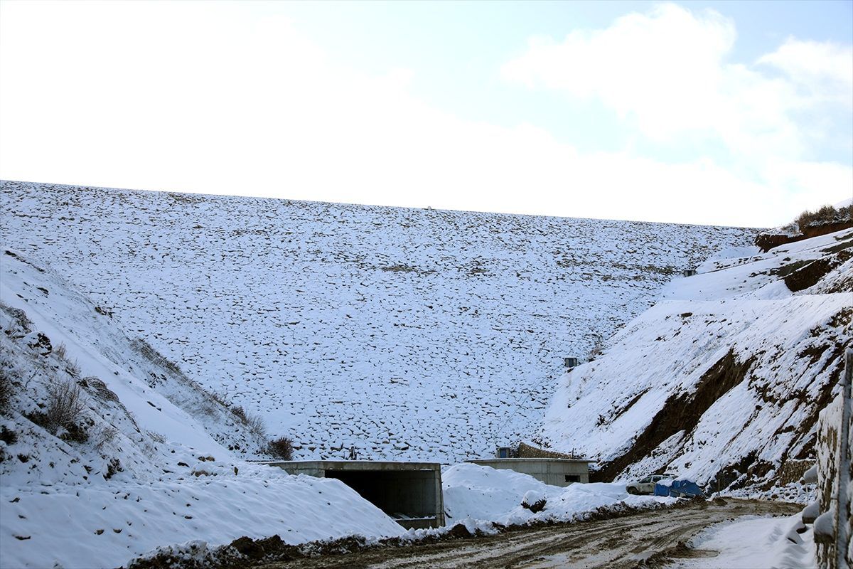 Akçay Barajı\'nda su seviyesi 25,5 metreye ulaştı