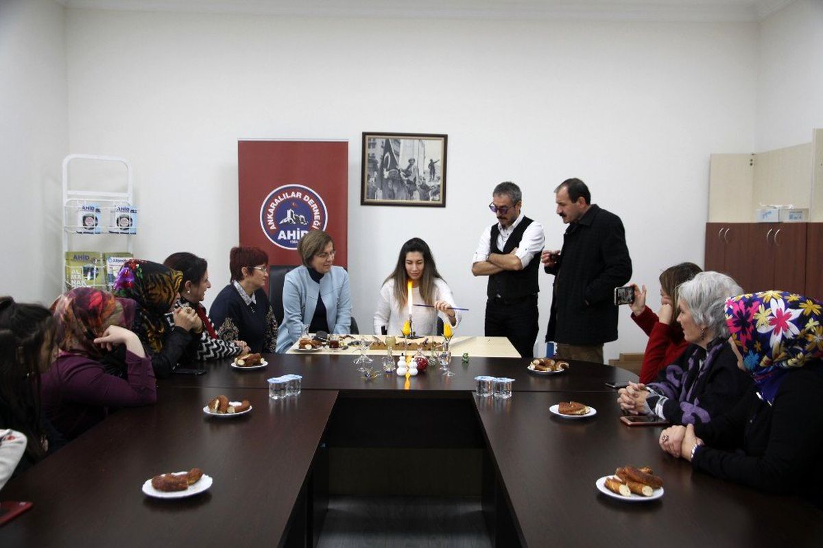 Ankaralılar Derneği cam üfleme sanatını yaşatıyor