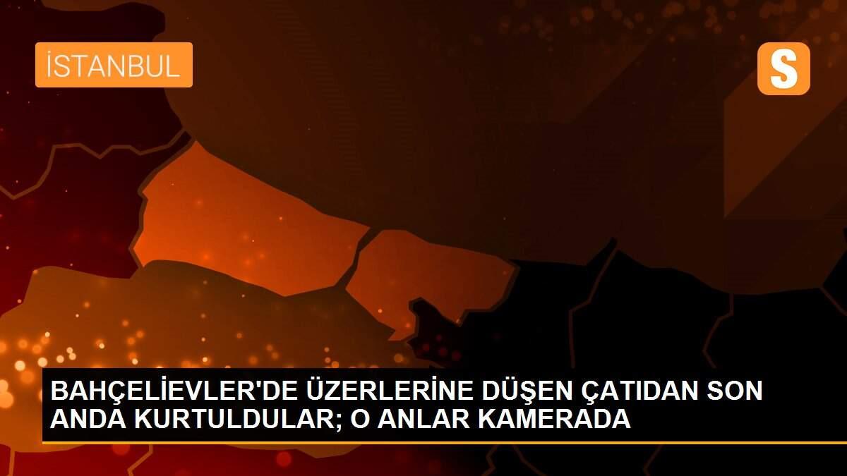 BAHÇELİEVLER\'DE ÜZERLERİNE DÜŞEN ÇATIDAN SON ANDA KURTULDULAR; O ANLAR KAMERADA