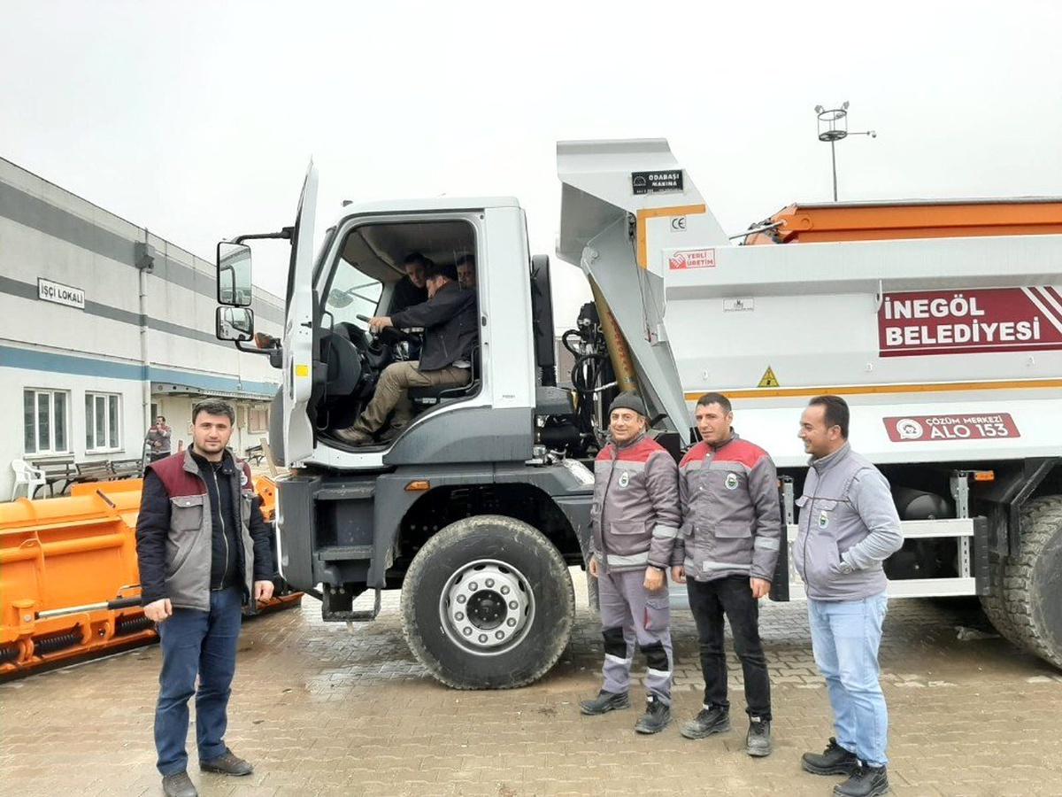 Belediye personeline güvenli ve ekonomik sürüş eğitimi