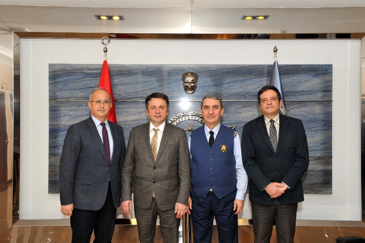 ESOGÜ Rektörü Şenocak\'tan Hava Kuvvetleri Komutanı Hava Orgeneral Küçükakyüz\'e ziyaret