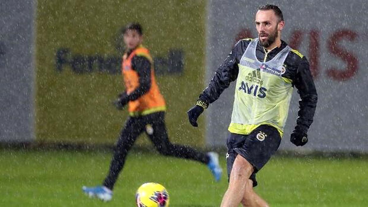 Fenerbahçe\'nin Antalya kampı sürüyor