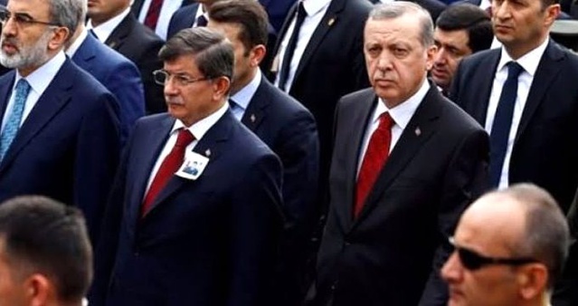 Gezi eylemleriyle ilgili Davutoğlu'ndan yıllar sonra gelen açıklama: Tayyip Bey'i Taksim'e götürmek için uğraştım, ikna edemedim, System.String[]