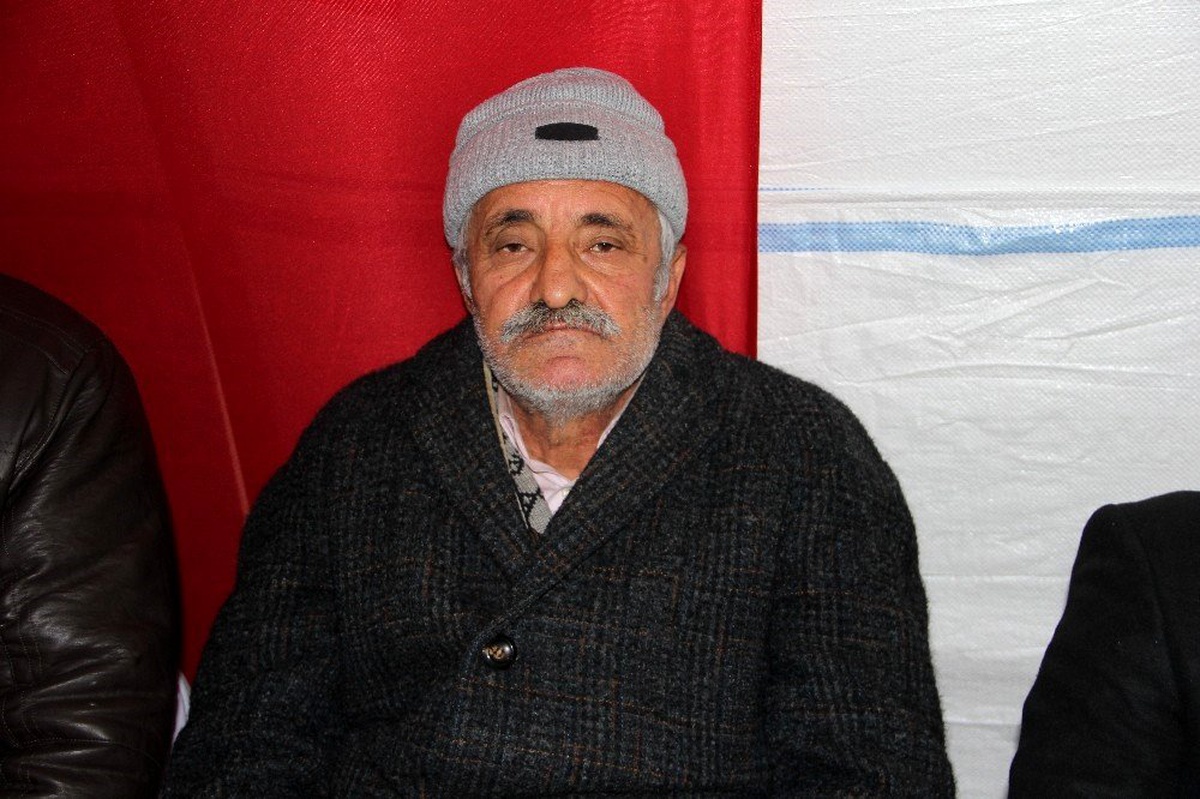 HDP önünde, ailelerin evlat nöbeti 127\'nci gününde