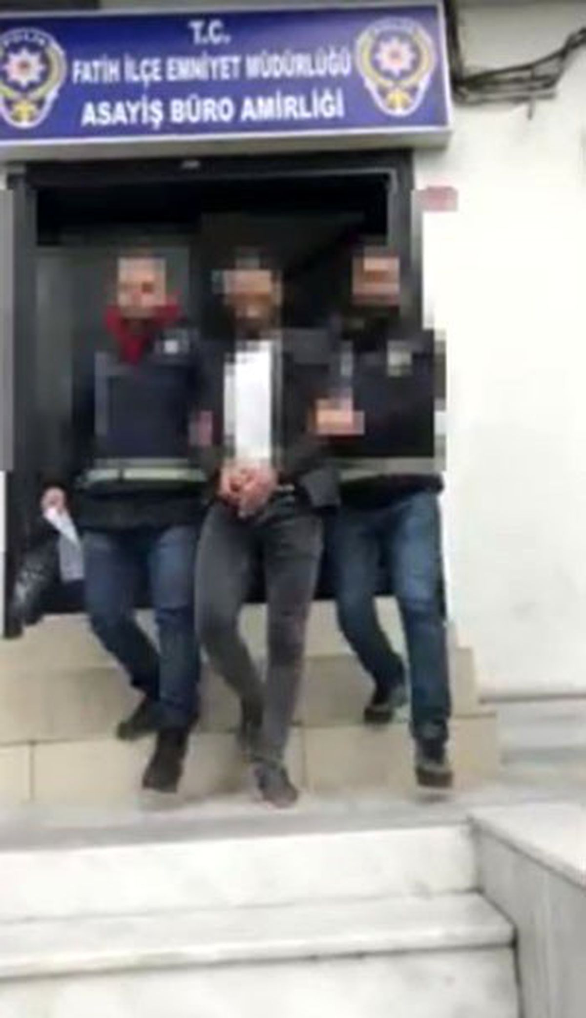 İstanbul\'da taksi şoförünü gasp eden zanlı yakalandı