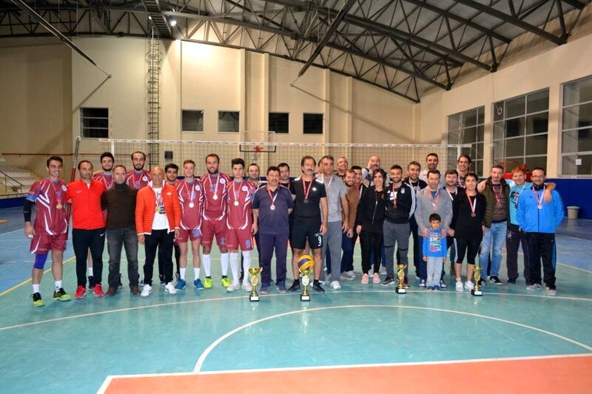 "Kaymakamlık Voleybol Turnuvası" sona erdi