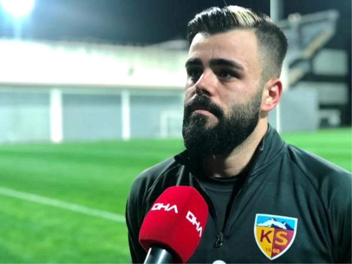 Kayserisporlu Hasan Hüseyin Acar: Kaliteli transfer olduktan sonra bu takım ligde kalacaktır