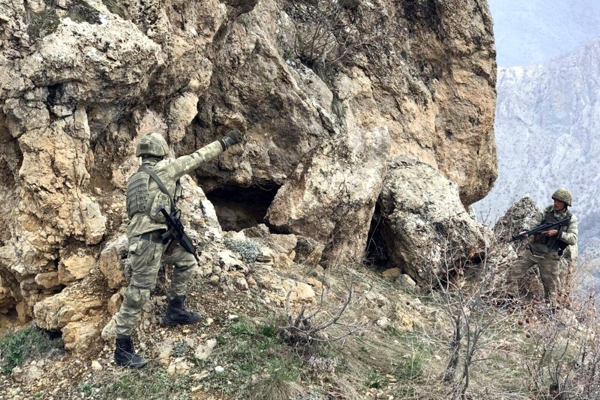 MSB: "Irak\'ın kuzeyinde 2 PKK\'lı terörist etkisiz hale getirildi"