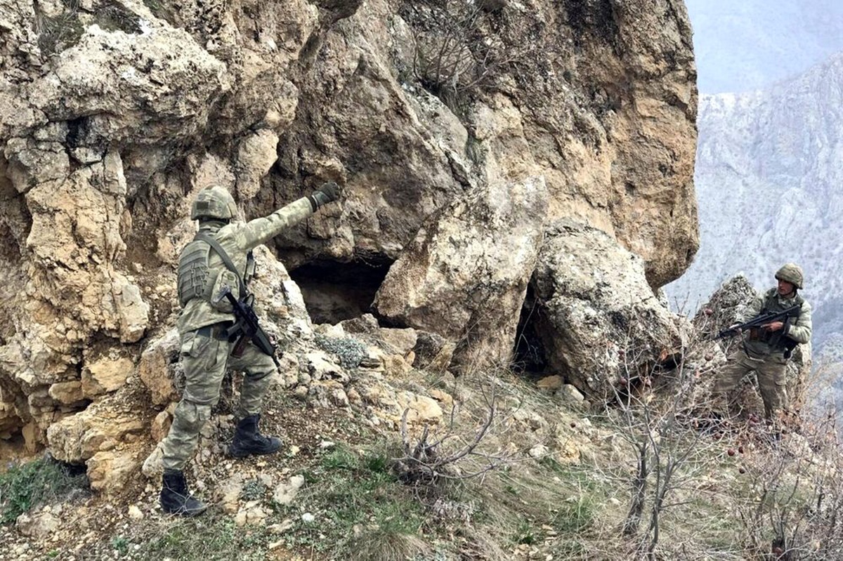 MSB: "Irak\'ın kuzeyinde 2 PKK\'lı terörist etkisiz hale getirildi"