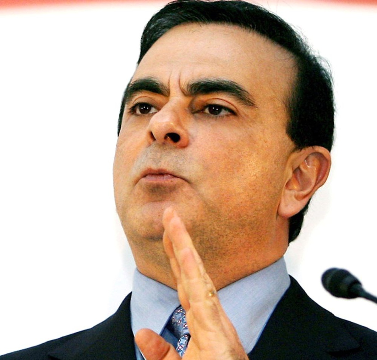 Nissan\'dan Ghosn\'un kaçışıyla ilgili ilk açıklama