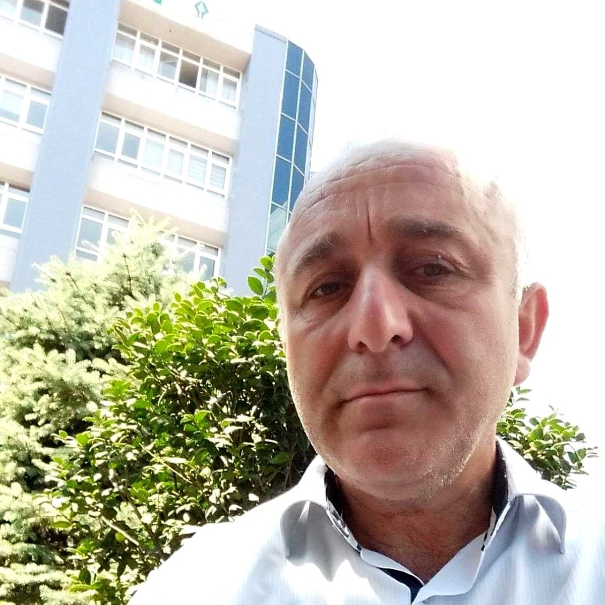 Rize\'de inşaattan düşen işçi hayatını kaybetti