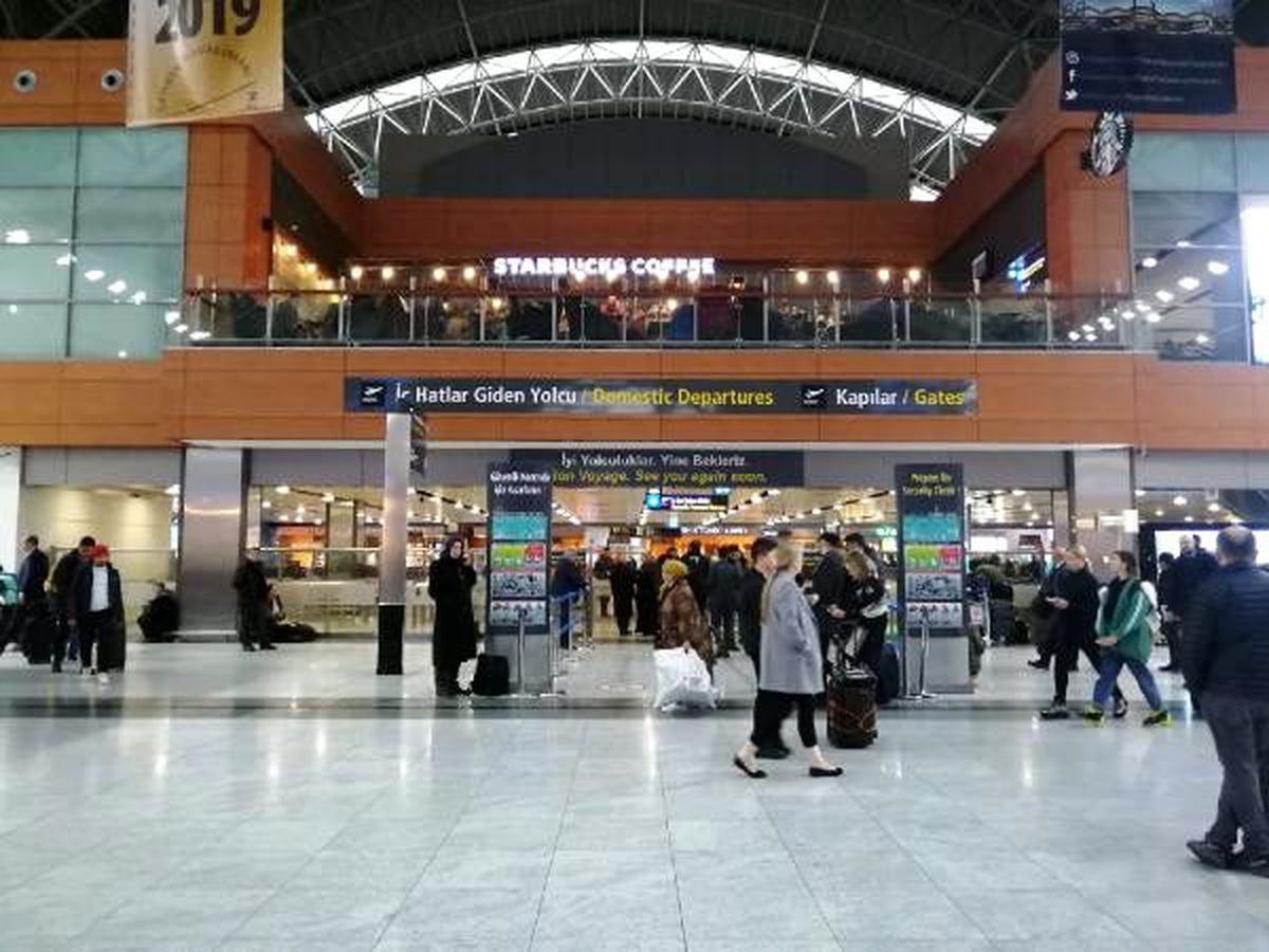 Sabiha Gökçen Havalimanı iç hatlarda check-in işlemleri başladı