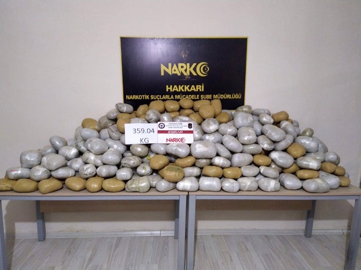 Yüksekova\'da 359 kilo esrar ele geçirildi