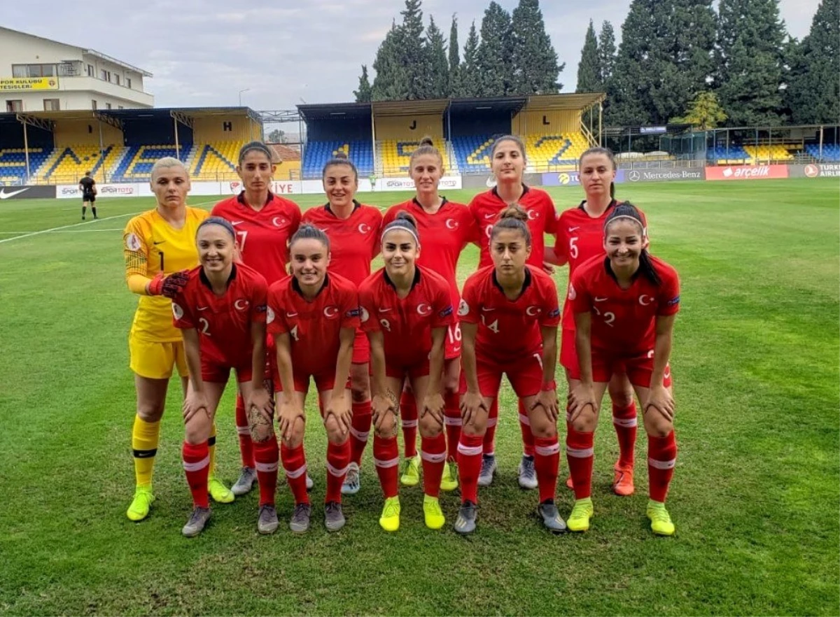 A Milli Kadın Futbol Takımı\'nın Malta maçı aday kadrosu açıklandı