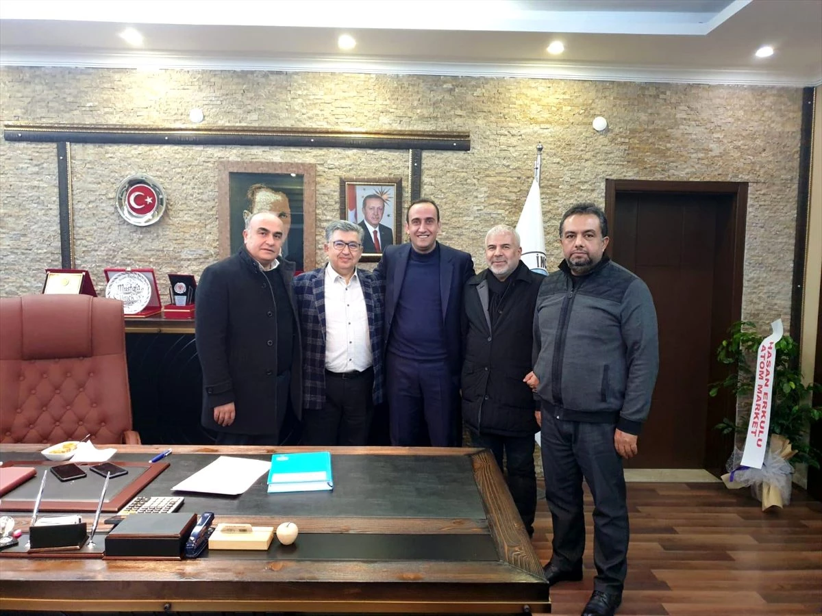 AK Parti Teşkilatından Mustafa İlmek\'e hayırlı olsun ziyareti