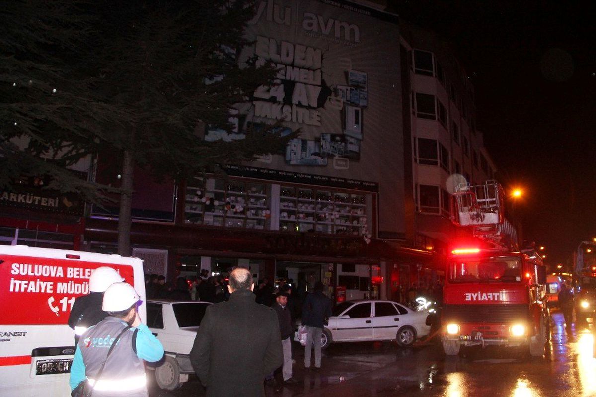 Amasya\'da iş yeri yangını: 2 ölü