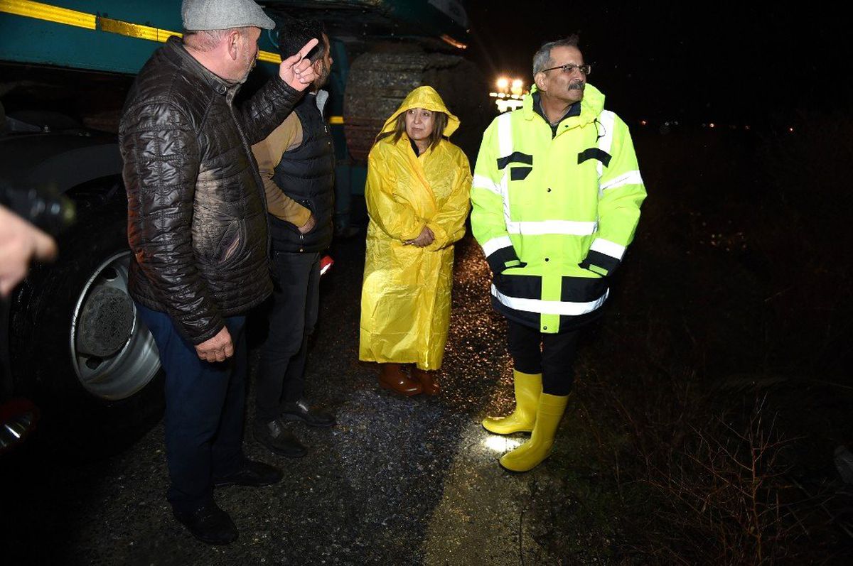 Başkan Bozdoğan, 48 saat nöbet tuttu