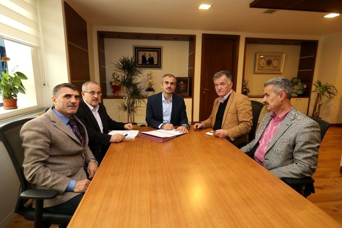 Çayırova Belediyesi\'nde sözleşme imzalandı