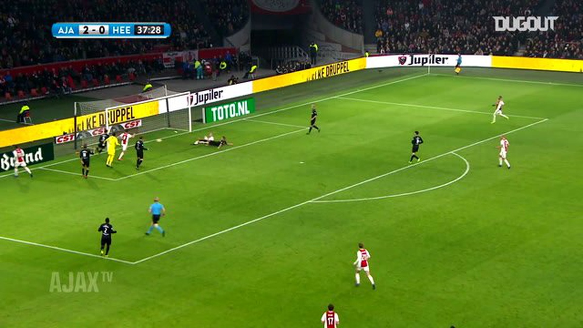 Donny van de Beek\'in 2019\'daki En İyi Golleri 