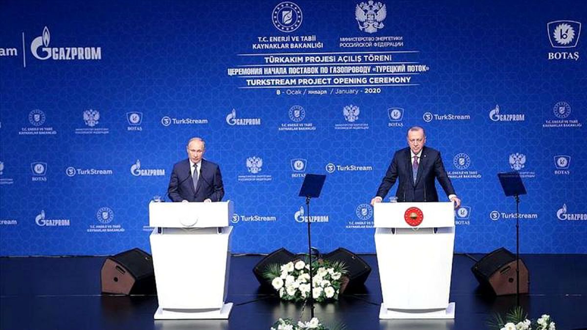 Erdoğan ve Putin TürkAkım\'da vanaları açtı: Engellemelere rağmen işbirliğimiz gelişiyor