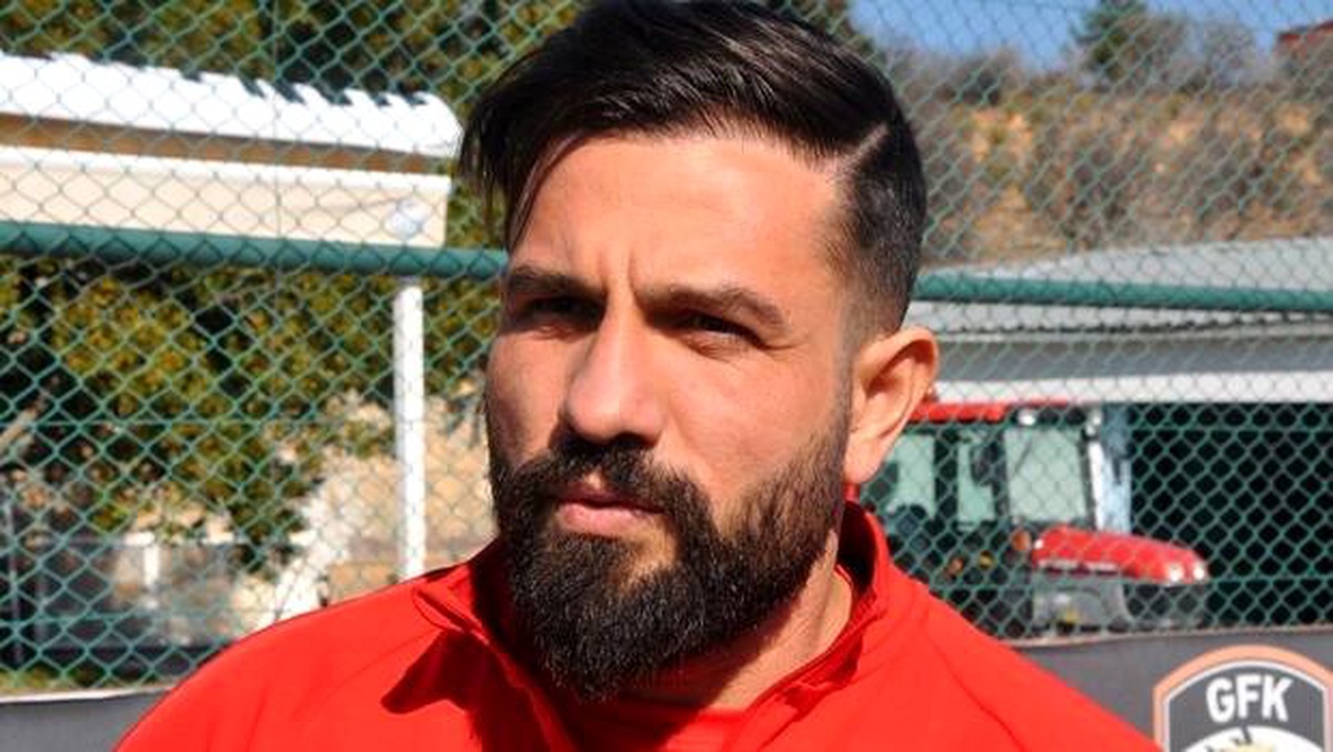 Gaziantep FK\'da iki futbolcunun sözleşmesi uzatıldı