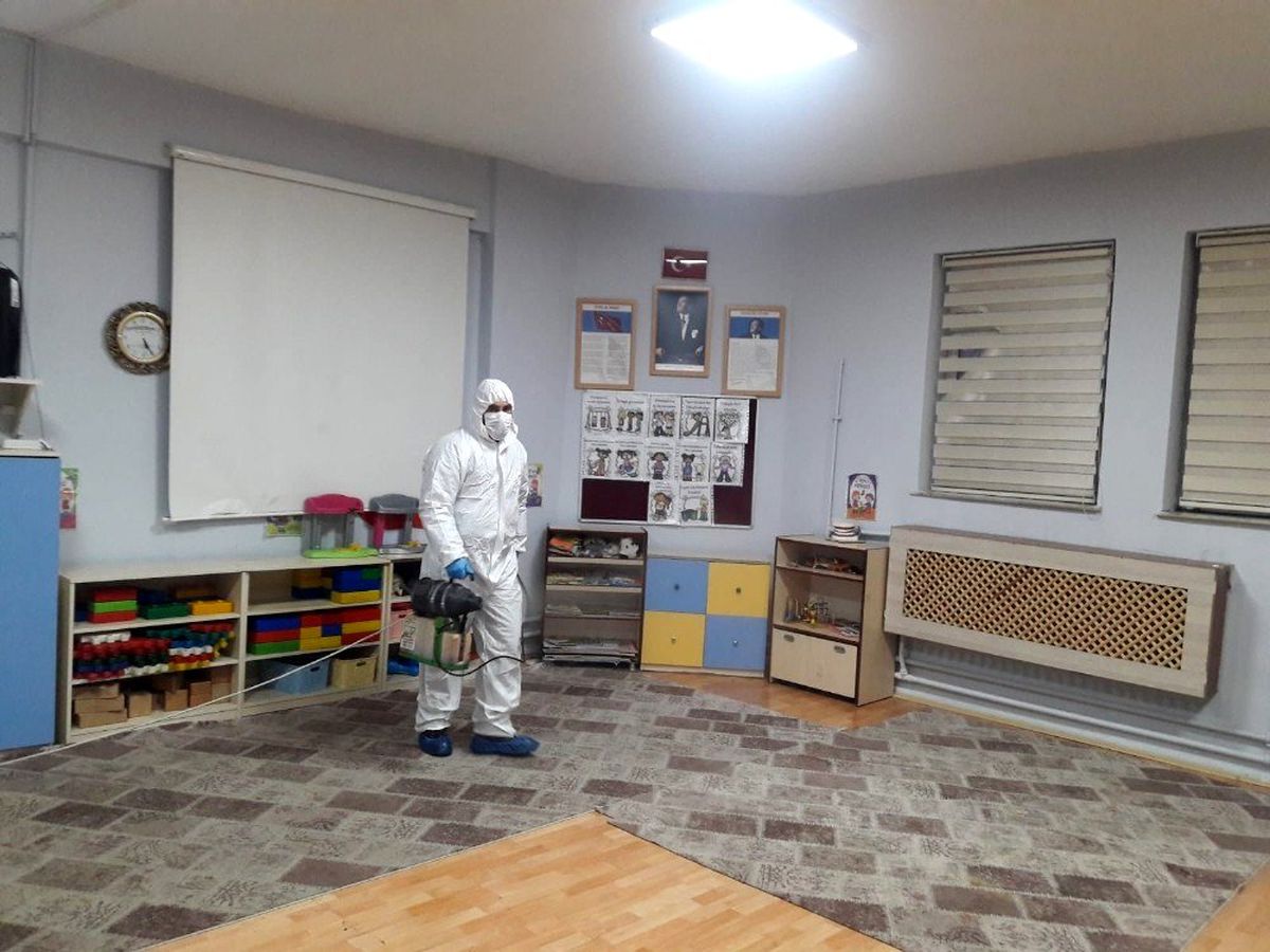 Hakkari\'deki anaokulunda dezenfekte yapıldı