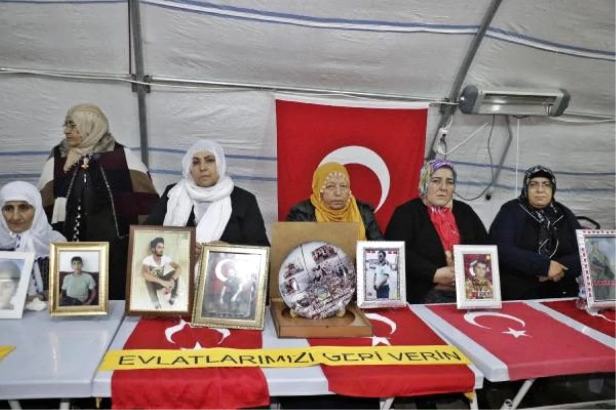 HDP önündeki eylemde 128\'inci gün; aile sayısı 66 oldu