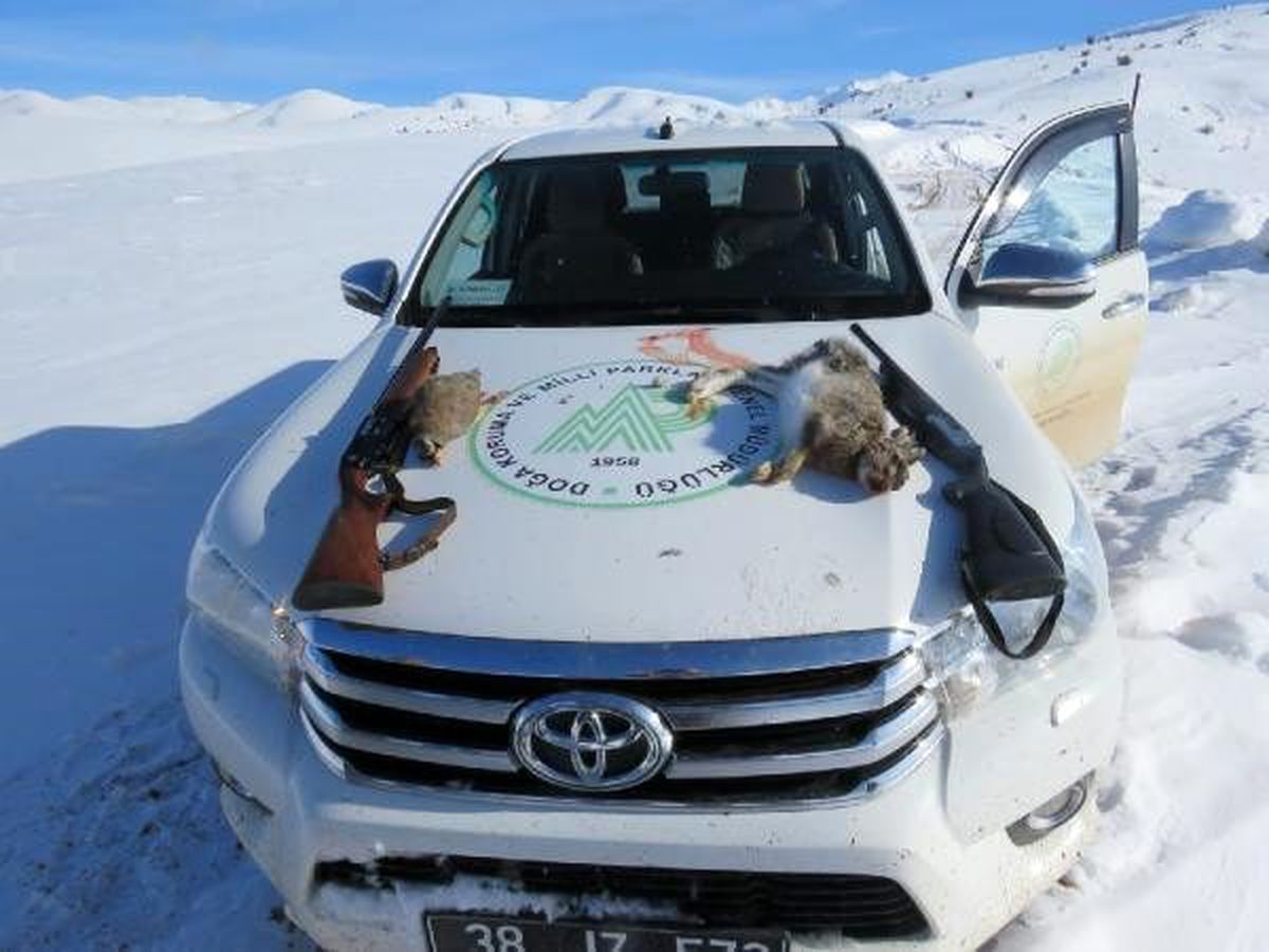 Kaçak avlanan 2 kişiye, 3 bin lira ceza
