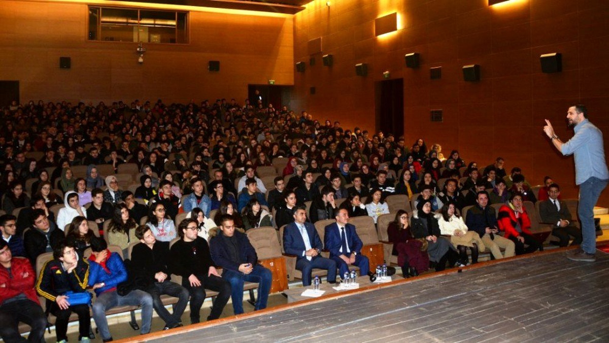 Karabük\'te "Doğru Tercih ve Rehberlik" semineri