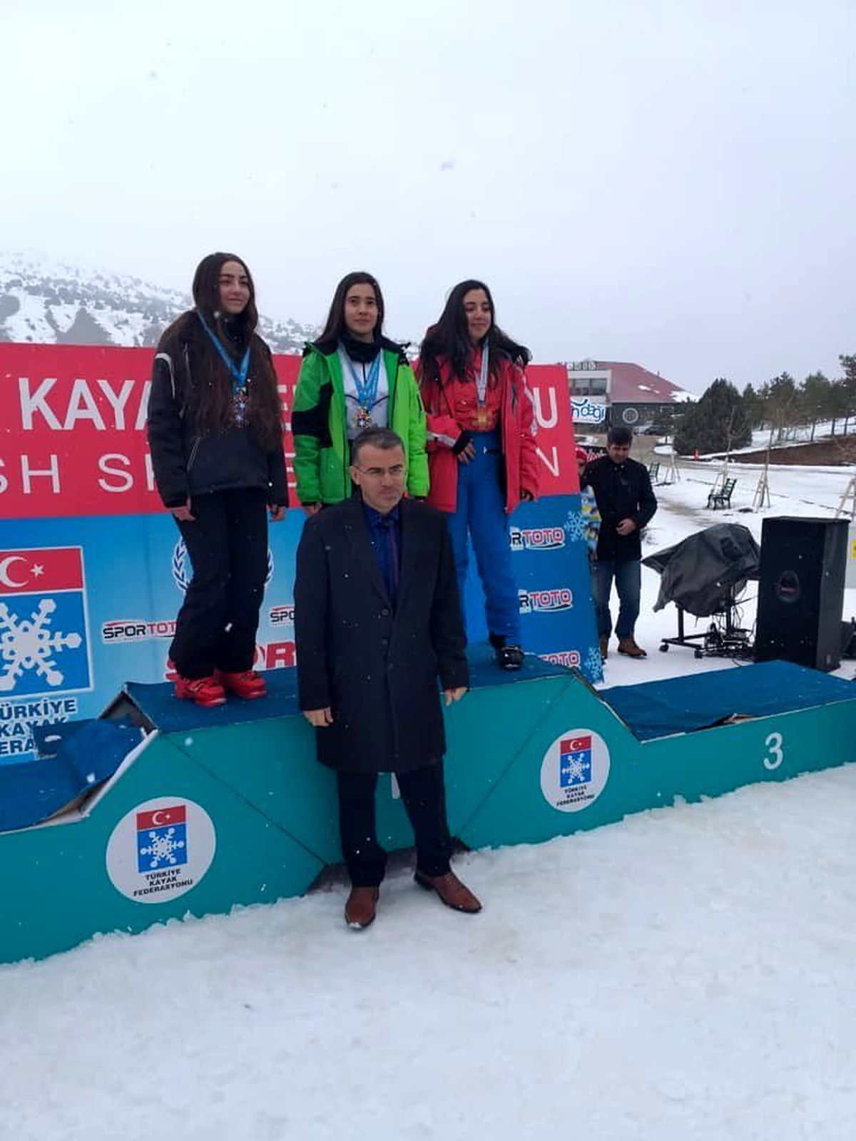 Kayakta Isparta\'ya bronz madalya
