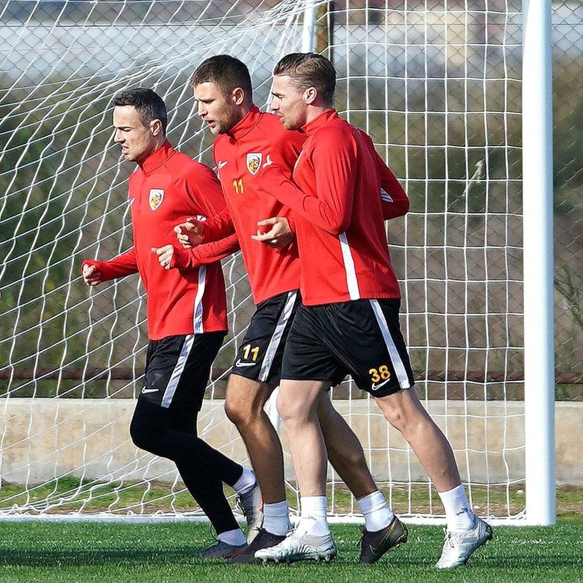 Kayserispor, Enver ve Zoran ile anlaştı