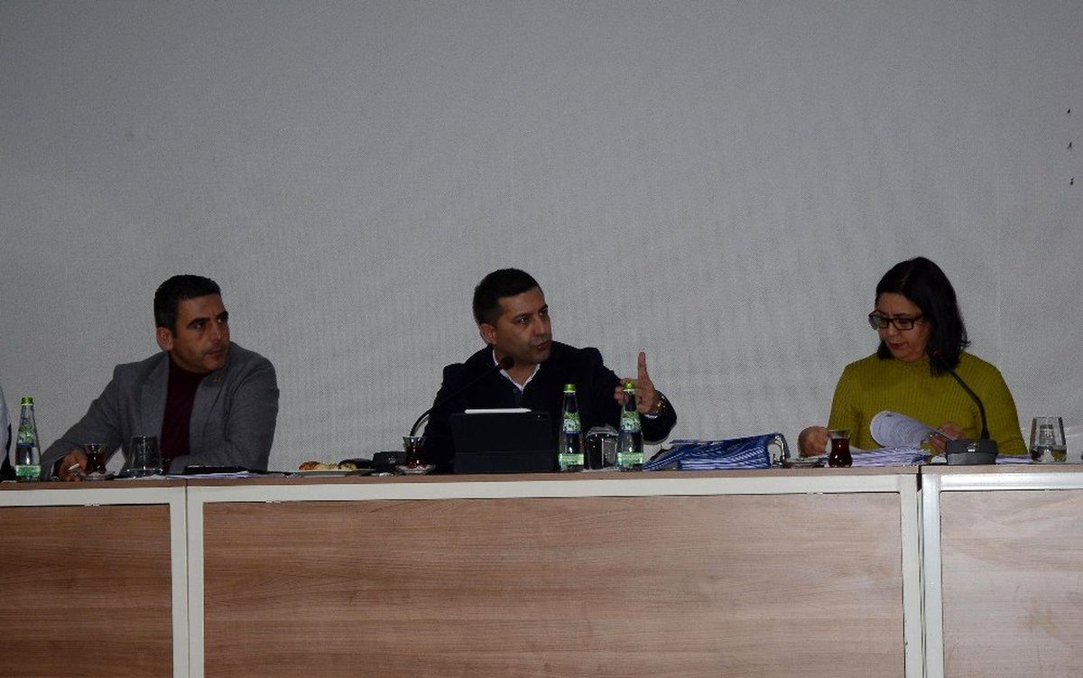 Kuşadası Belediye Meclisi 2020\'nin ilk toplantısını yaptı