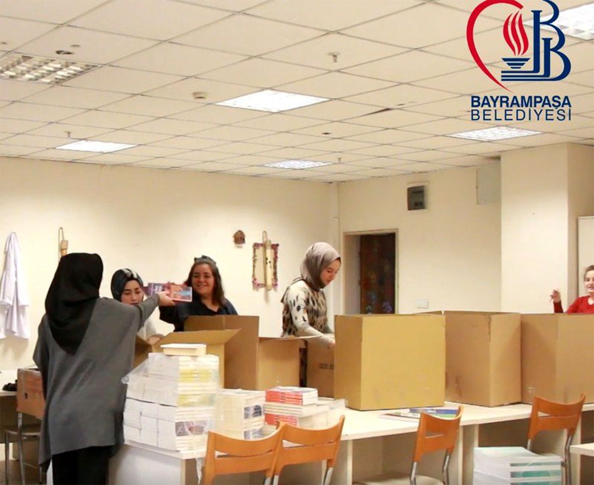 Lise öğrencisi Müjdenur\'un mektubuna 2 bin kitapla cevap
