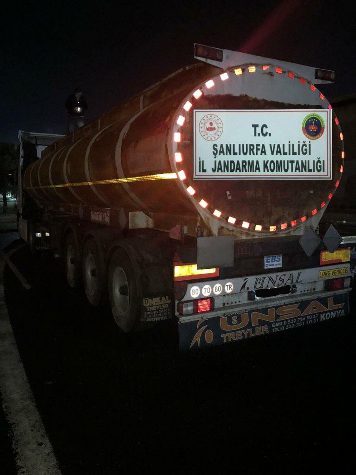 Şanlıurfa\'da 31 bin litre kaçak akaryakıt ele geçirildi