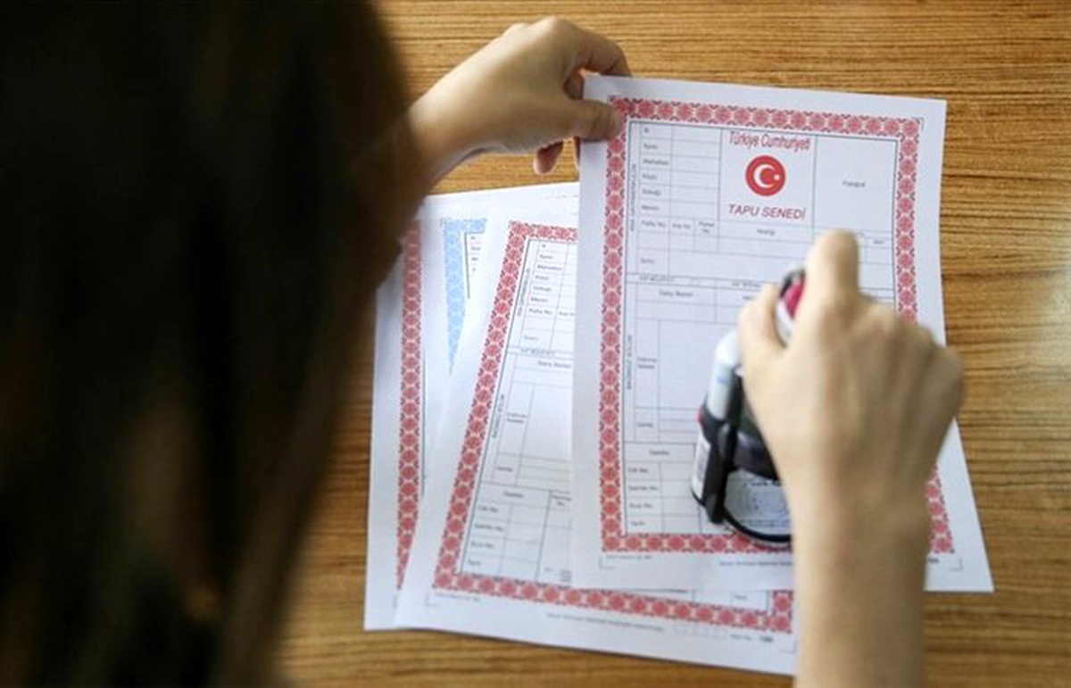 Tapu\'nun Hazine\'ye katkısı 12 milyar lirayı aştı