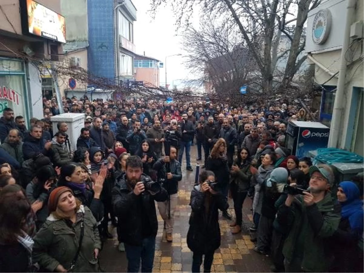 Tunceli\'de çok sayıda erkek çocuğa cinsel istismarda bulunan 3 kişi yakalandı, halk sokağa döküldü