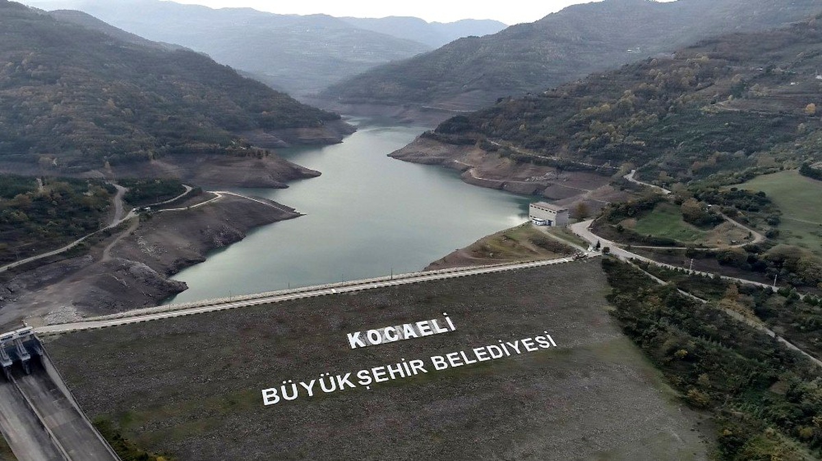 Yuvacık Barajı\'nda seviye yükseldi, Sapanca Gölü\'nden su alımı durduruldu