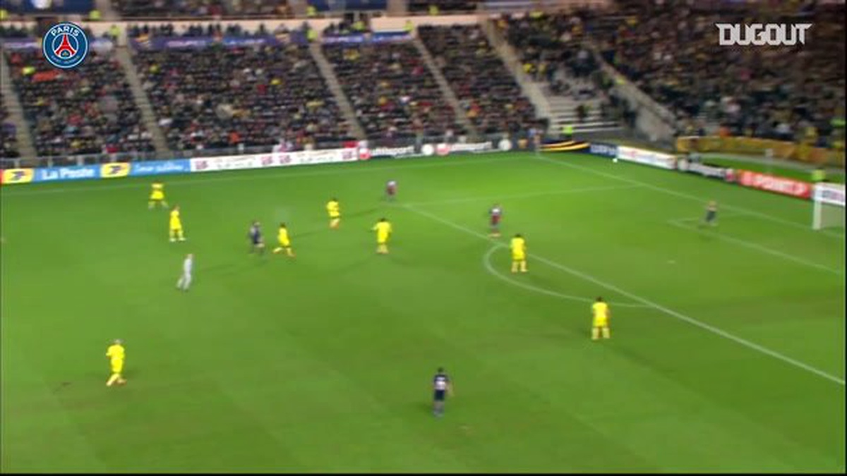 Zlatan Ibrahimovic\'in Nantes\'a Attığı Nefis Gol