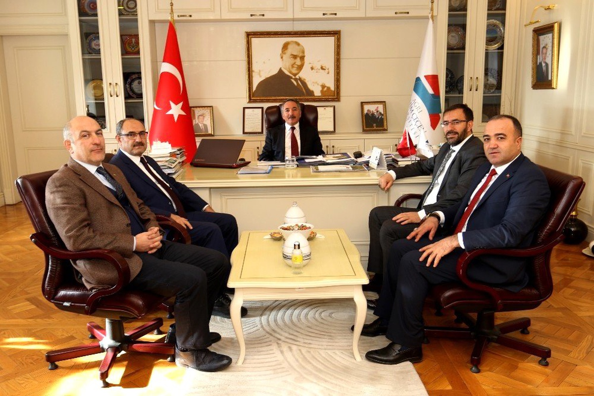 AİÇÜ Rektörü Prof. Dr. Karabulut, Demir ve Çintimar\'ı misafir etti