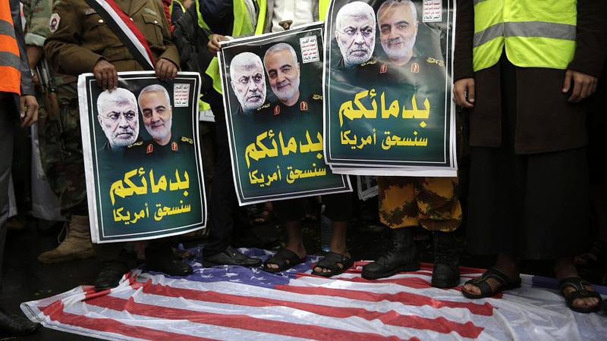 Amerikan halkının yüzde 71\'i İran\'la savaşa girmenin muhtemel olduğunu düşünüyor