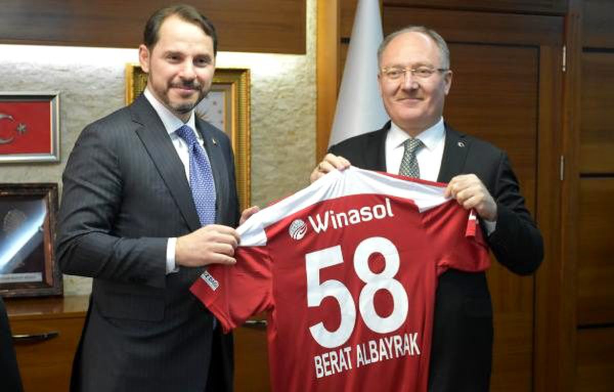 Bakan Albayrak: Tarım üreticilerine kredi yapılandırma imkanı getiriyoruz (2)