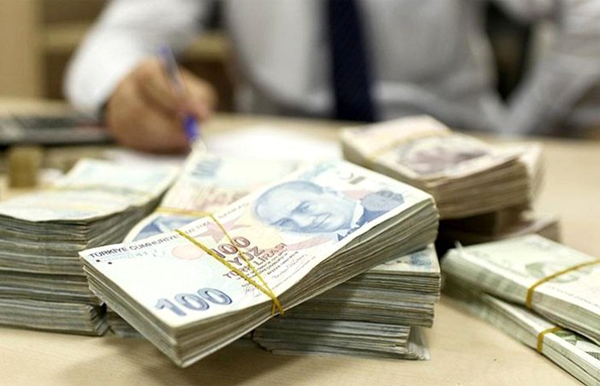 Bankacılık sektörünün mevduatı azaldı