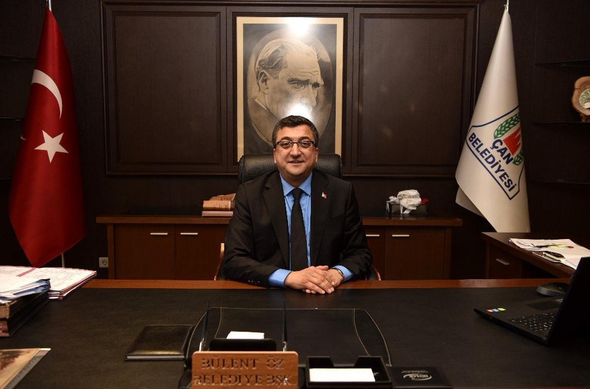 Başkan Öz: \'Güçlü gazeteci, güçlü demokrasinin teminatıdır"
