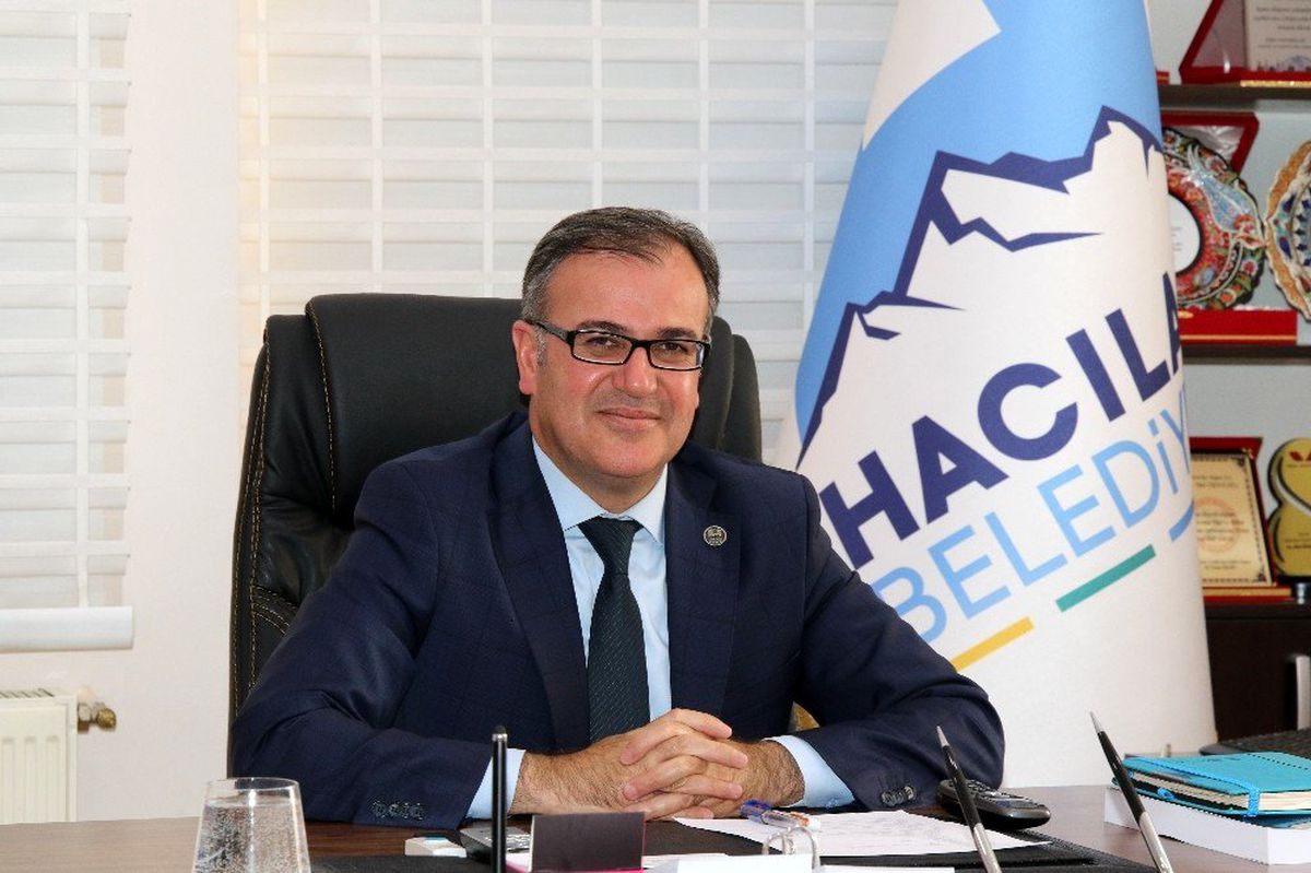 Başkan Özdoğan: "Basın ve gazetecilik haber vermenin haber duyurmanın ötesinde bir ögedir"