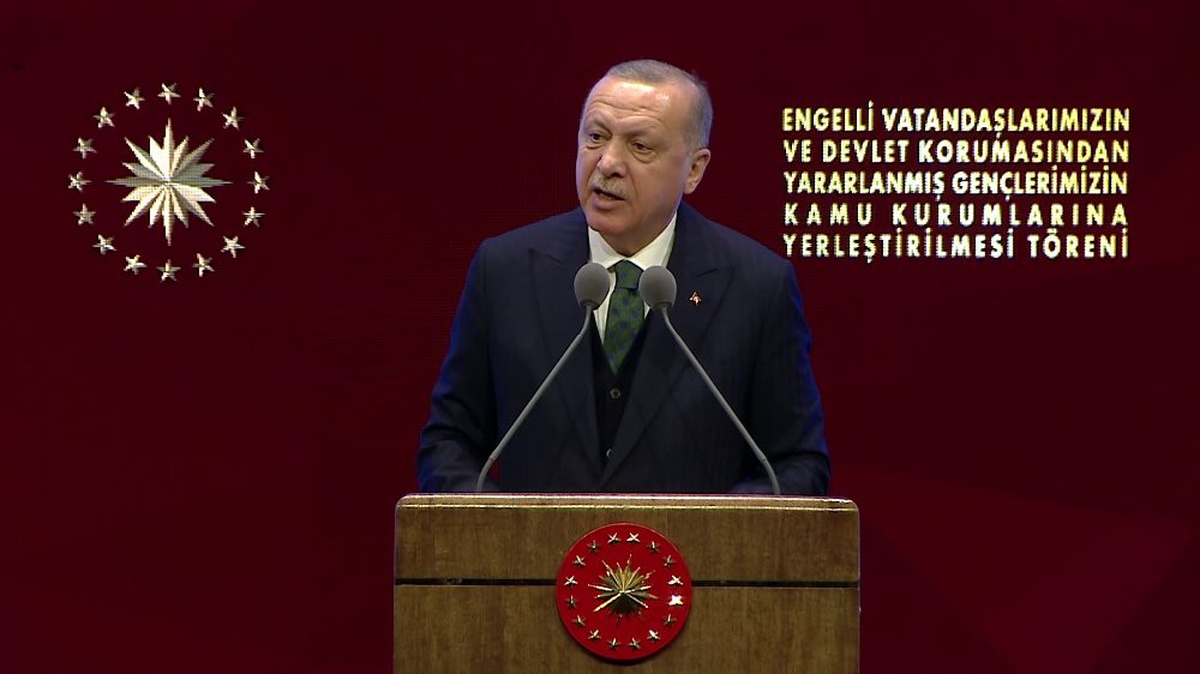 Cumhurbaşkanı Erdoğan: "Türkiye kendi haklarını sonuna kadar savunacaktır."