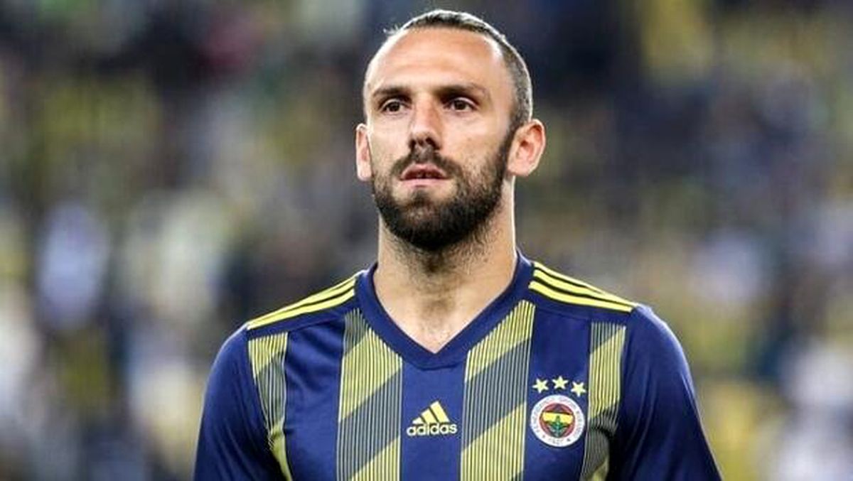 Vedat Muriç\'in yanına yıldız forvet...